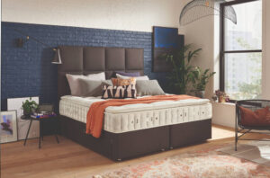 Read more about the article Hypnos Henley Pillow Top Supreme Mattress Review: Top Sleep Experience?